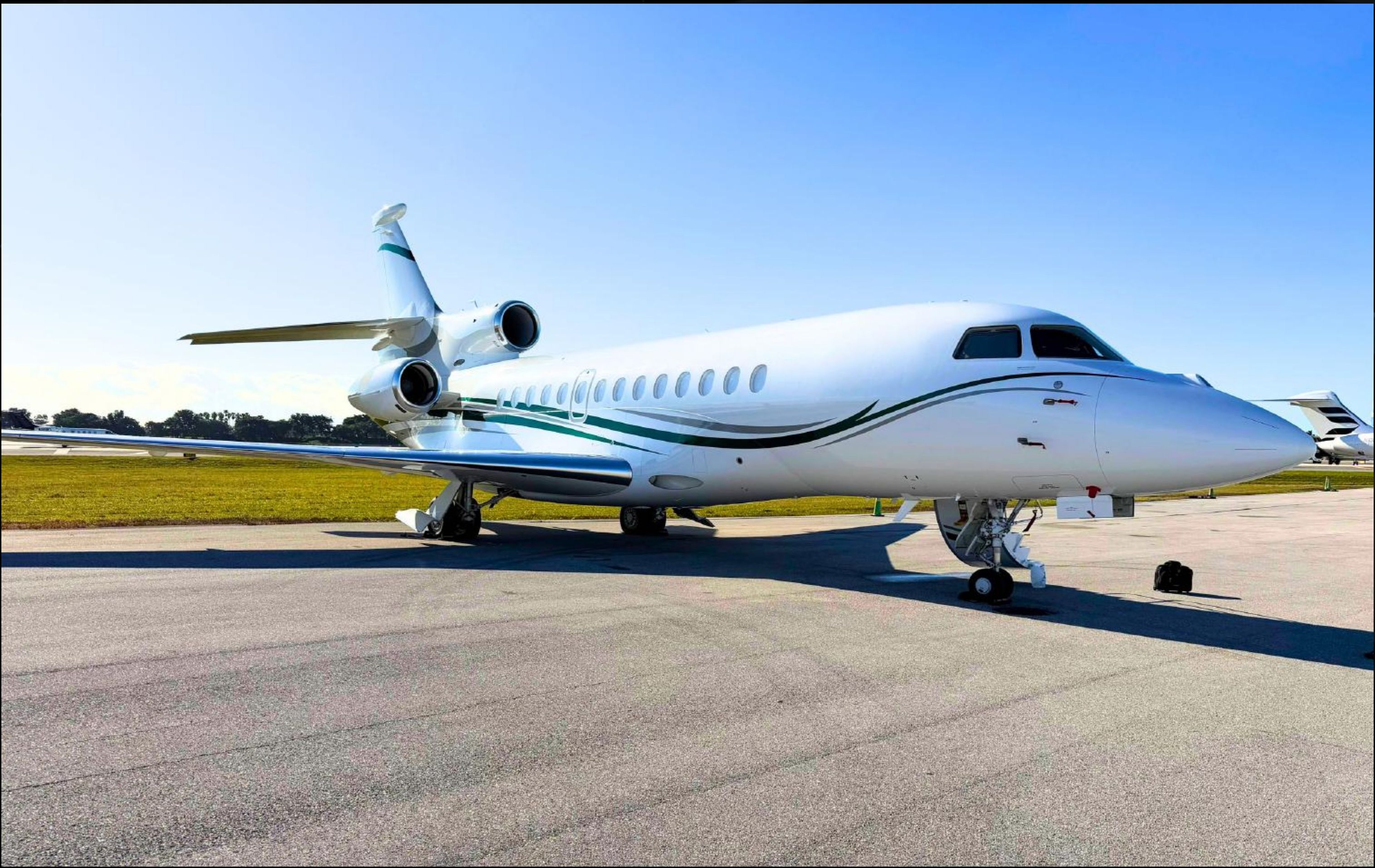 2021 Dassault Falcon 7X — SN 295 — exterior view